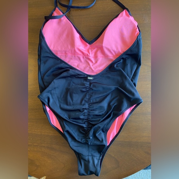 PINK Victoria's Secret Black Halter One Piece Bathing Suit Med - Picture 7 of 7